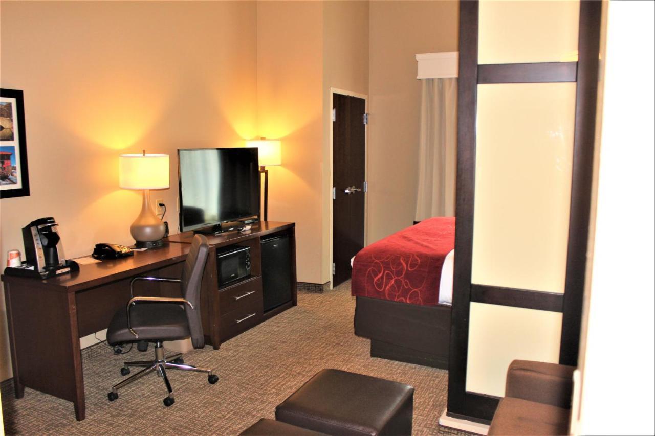 Comfort Suites Huntersville Near Lake Norman Extérieur photo