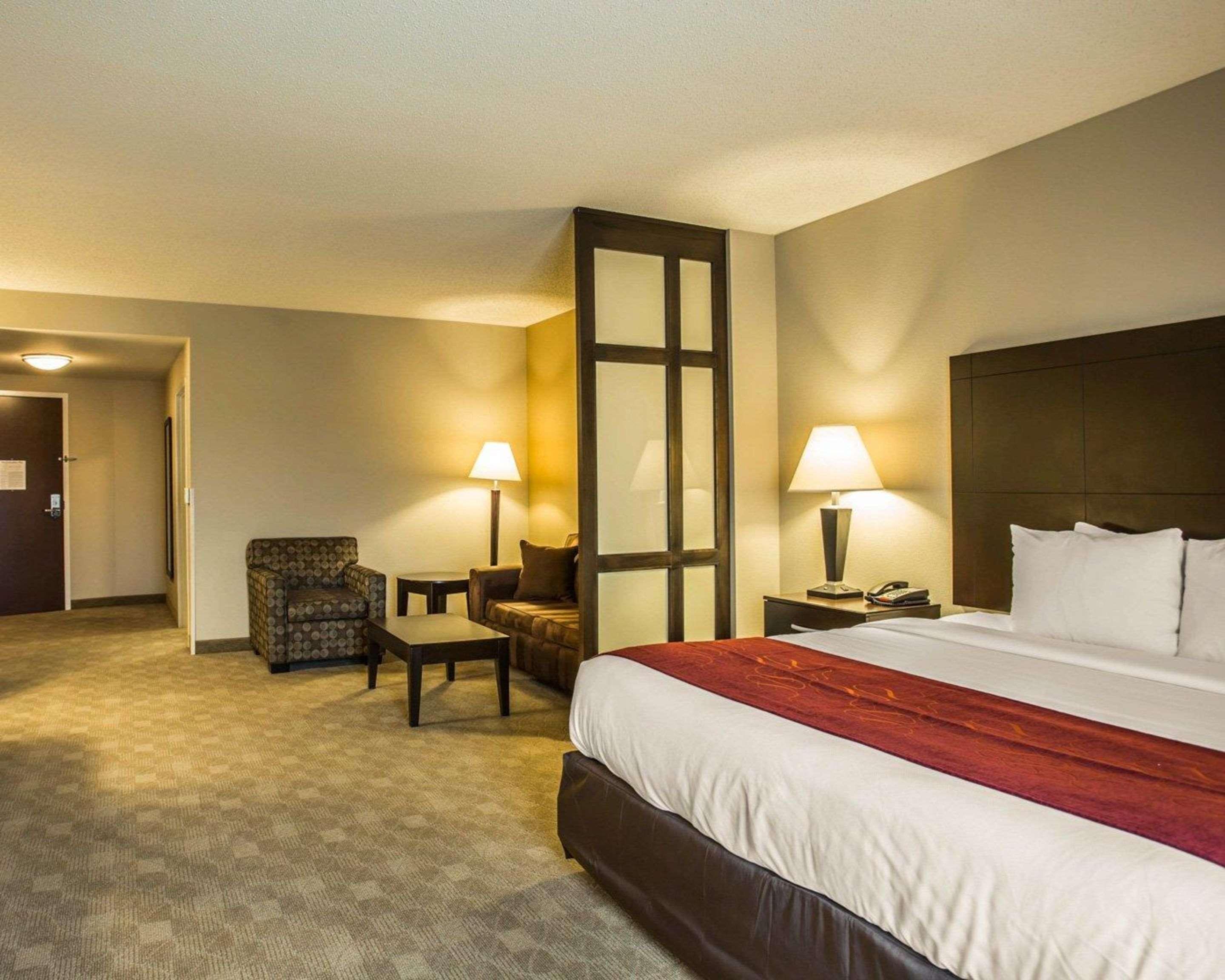 Comfort Suites Huntersville Near Lake Norman Extérieur photo
