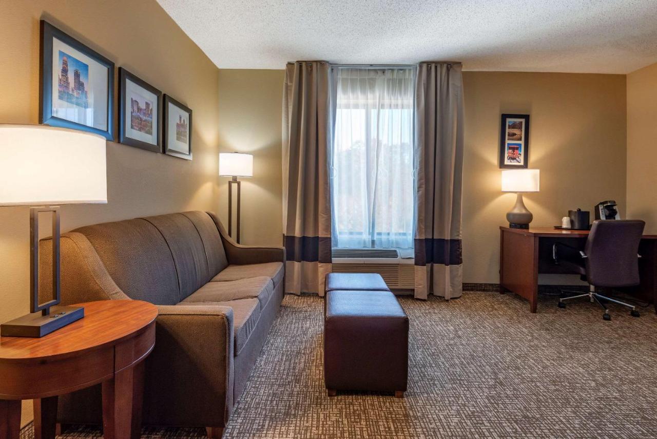 Comfort Suites Huntersville Near Lake Norman Extérieur photo